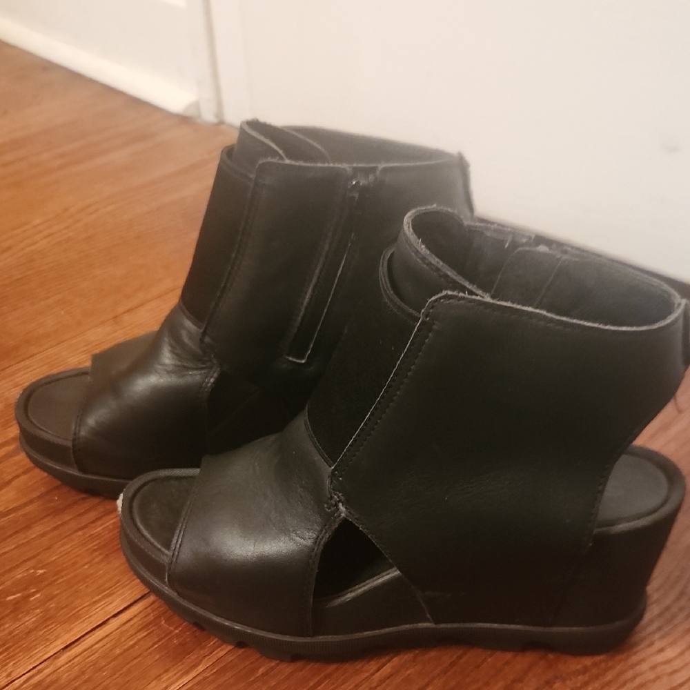 Sorel Black Open-Toe Wedge Sandals